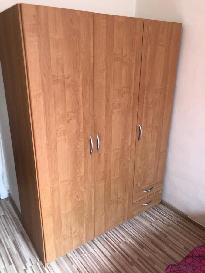 Easy Backpacker Old Town Apartment Kosice Exterior photo