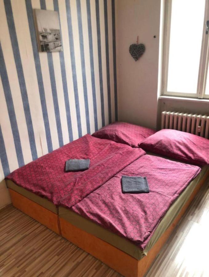 Easy Backpacker Old Town Apartment Kosice Exterior photo